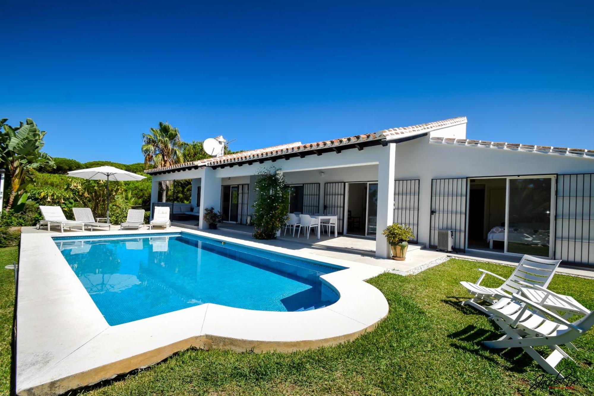 Great Villa Near Beach And Марбелья Экстерьер фото